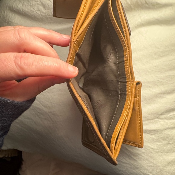 Coach Signature Brown and Tan Wallet - Picture 4 of 8